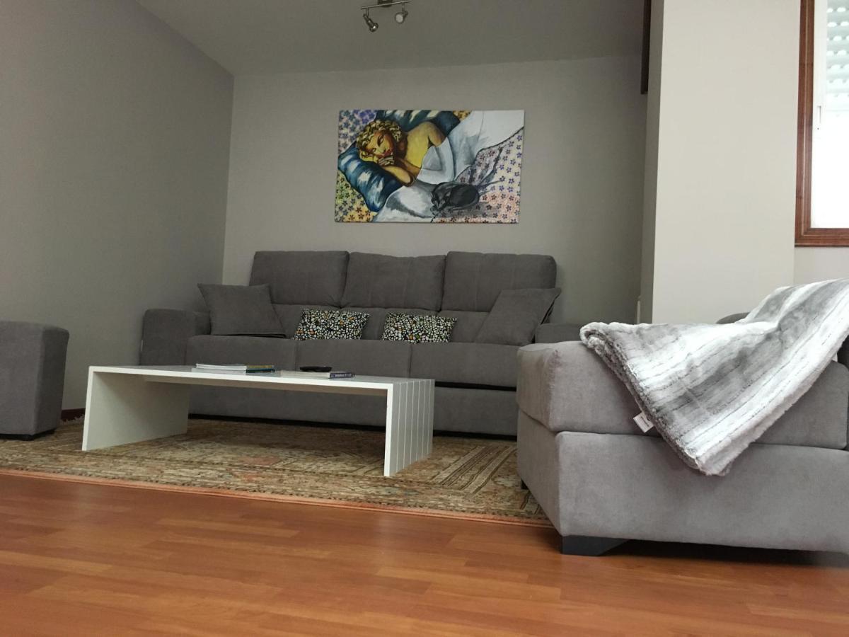 Appartamento Duplex Rosalia De Castro. Ribadavia Esterno foto